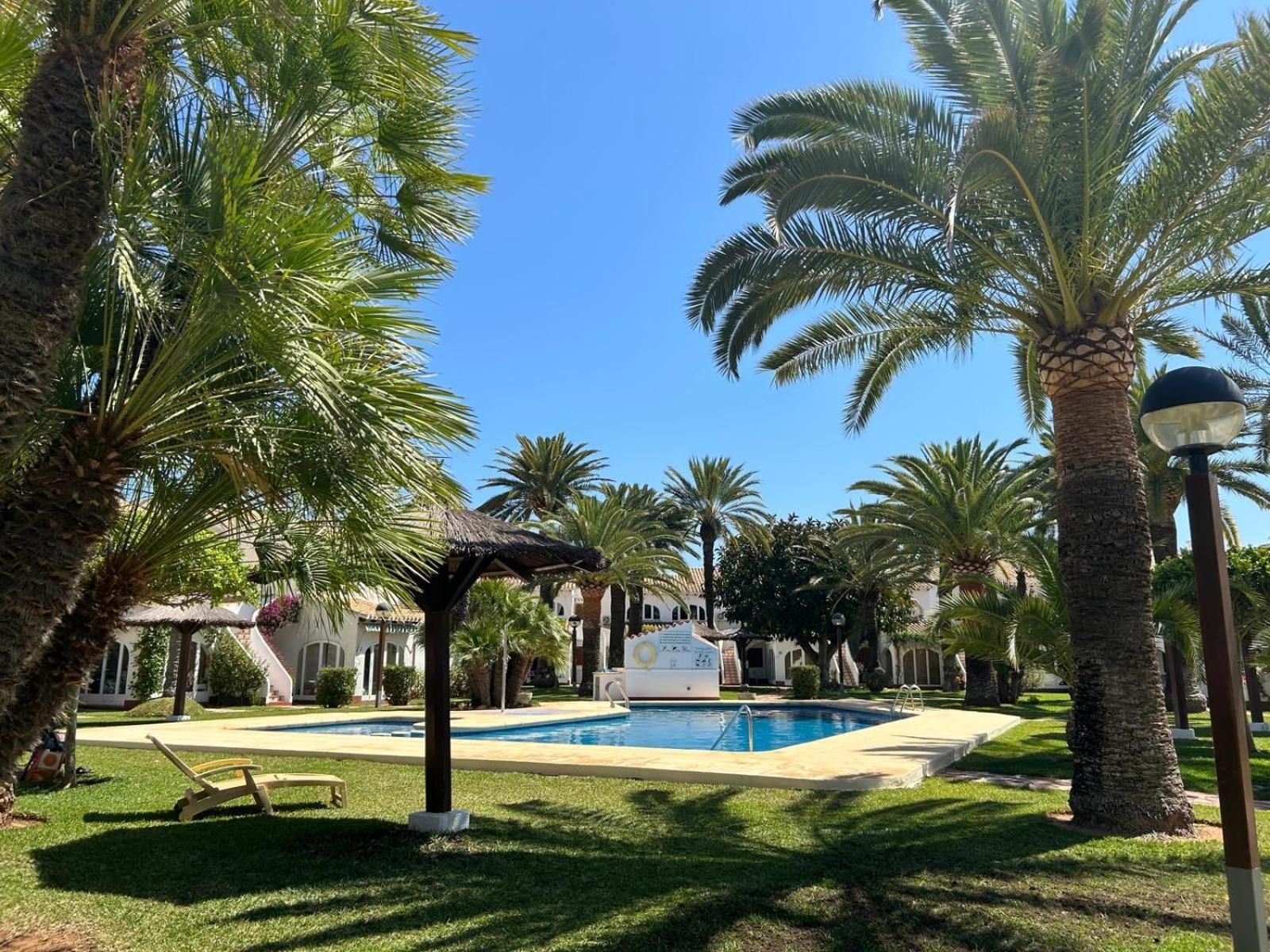 Boira - Vivienda En Urbanizacion A Primera Linea De Playa Dénia Esterno foto